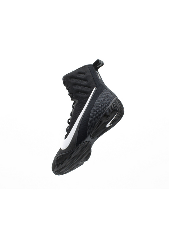 Nike Machomai 3 - Black / White