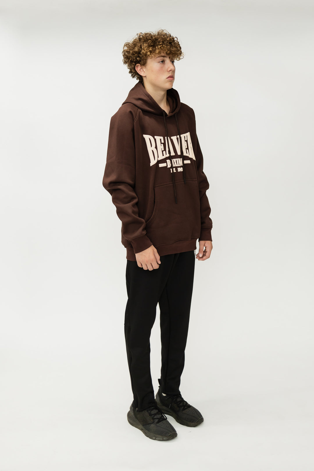 HEAVY DUTY HOODED SWEATSHIRT BEAVER BOXING - BROWN
