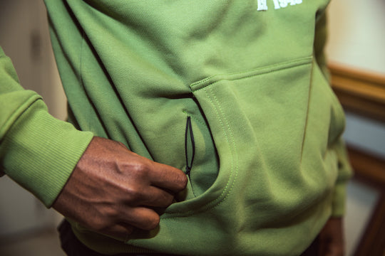 HEAVY DUTY HOODED SWEATSHIRT BEAVER BOXING - LIGHT GREEN