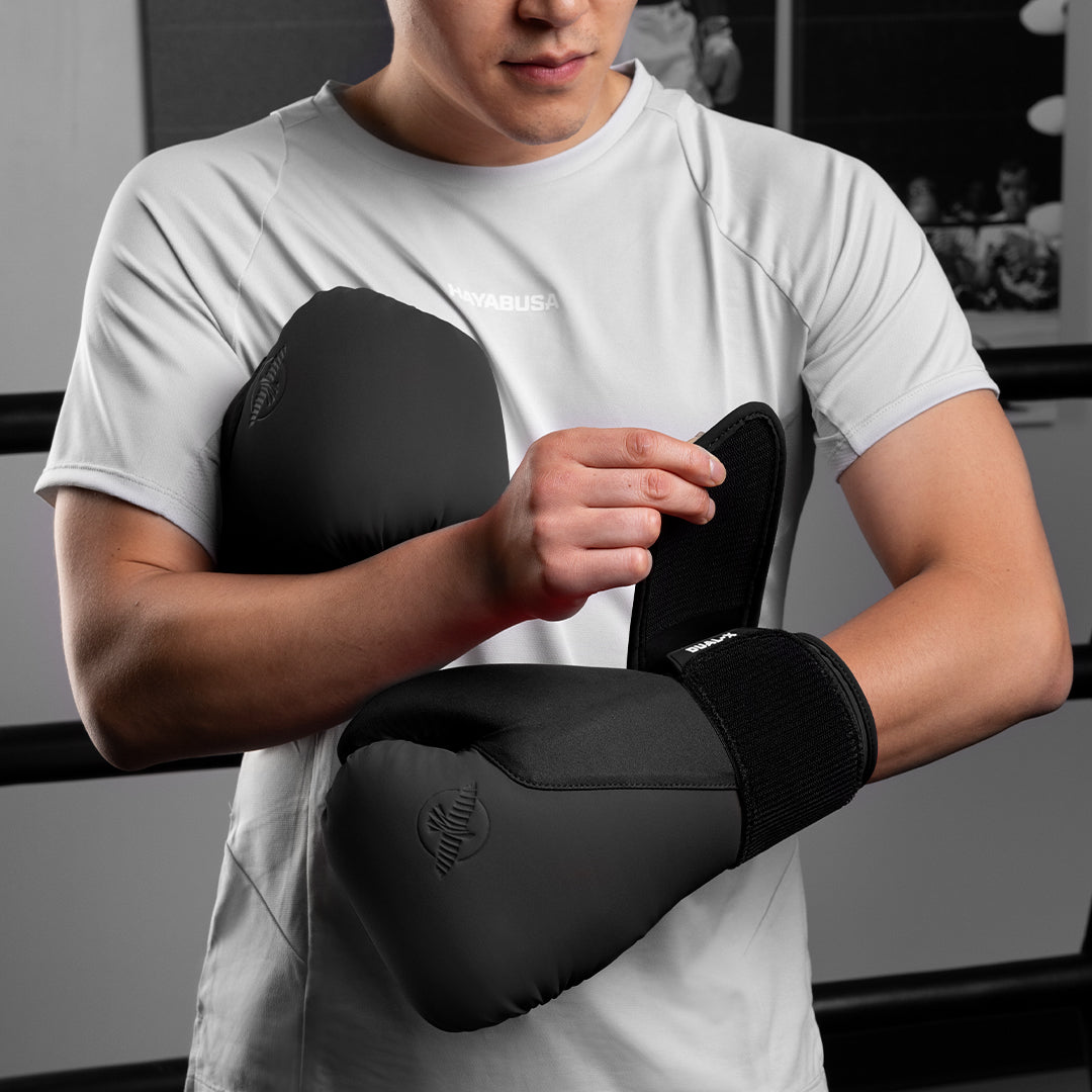 Hayabusa T360 Boxing Gloves - Black