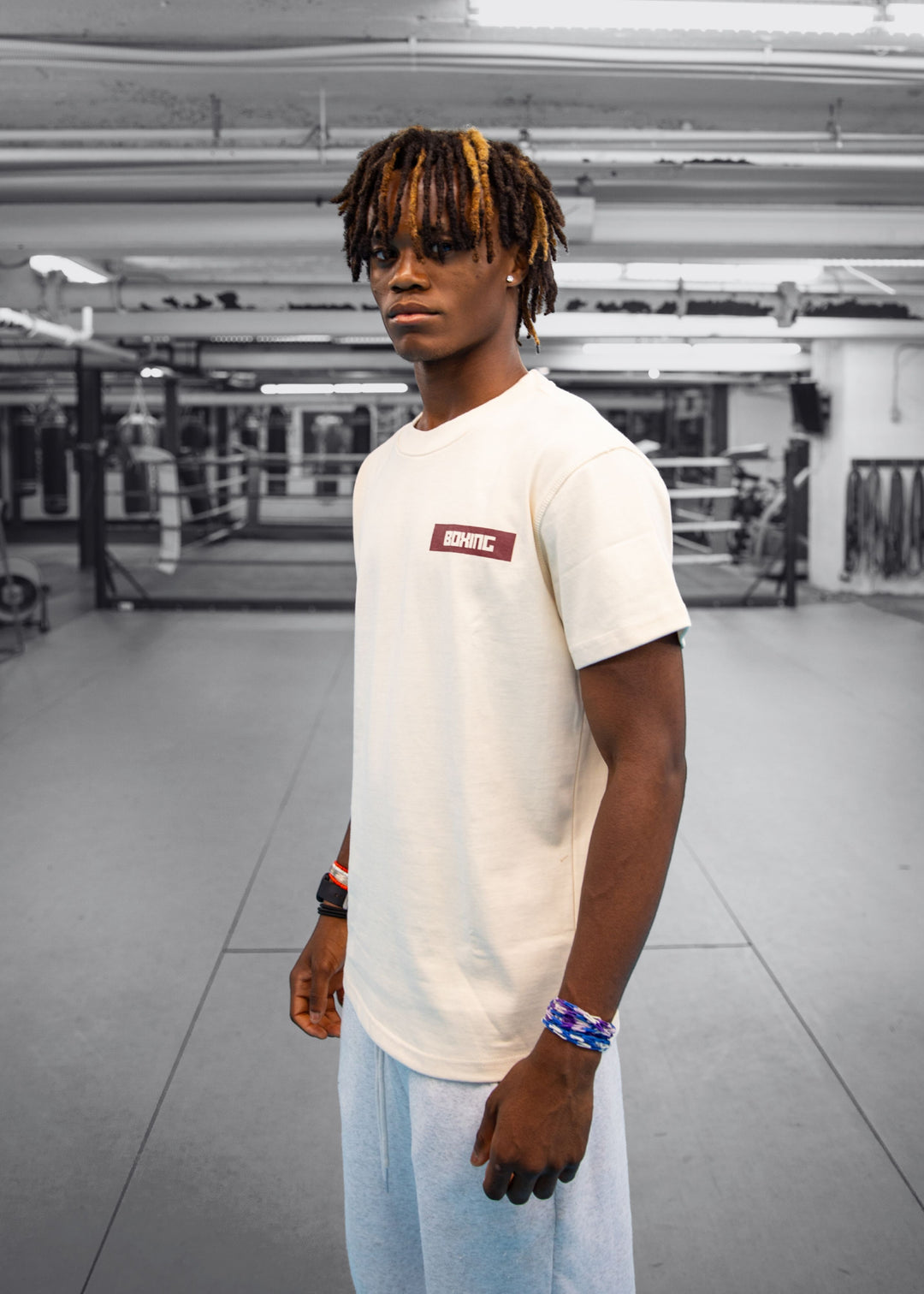 T-SHIRT - HEAVYWEIGHT 100% Cotton