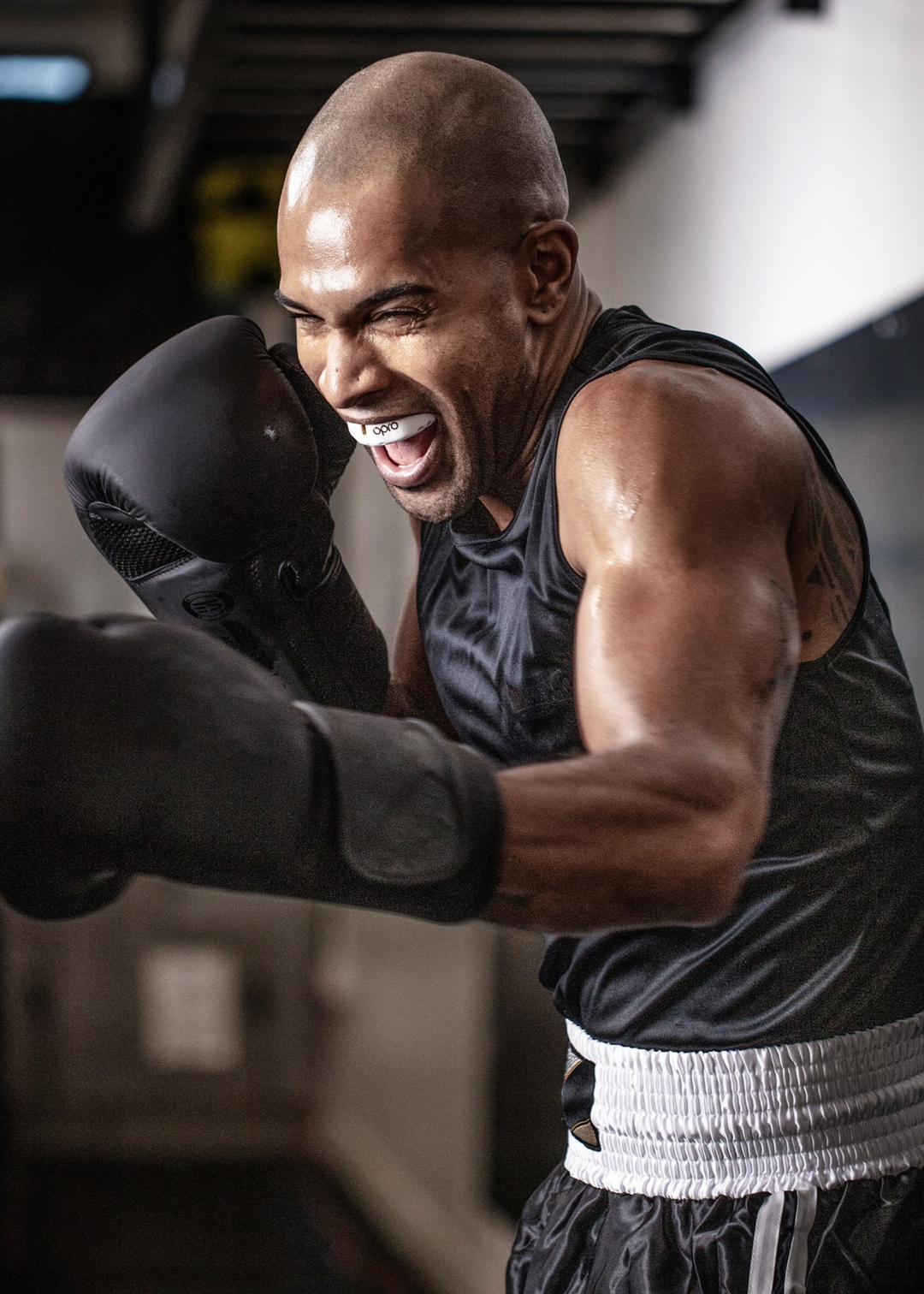 OPRO Bronze Level Mouthguard - White