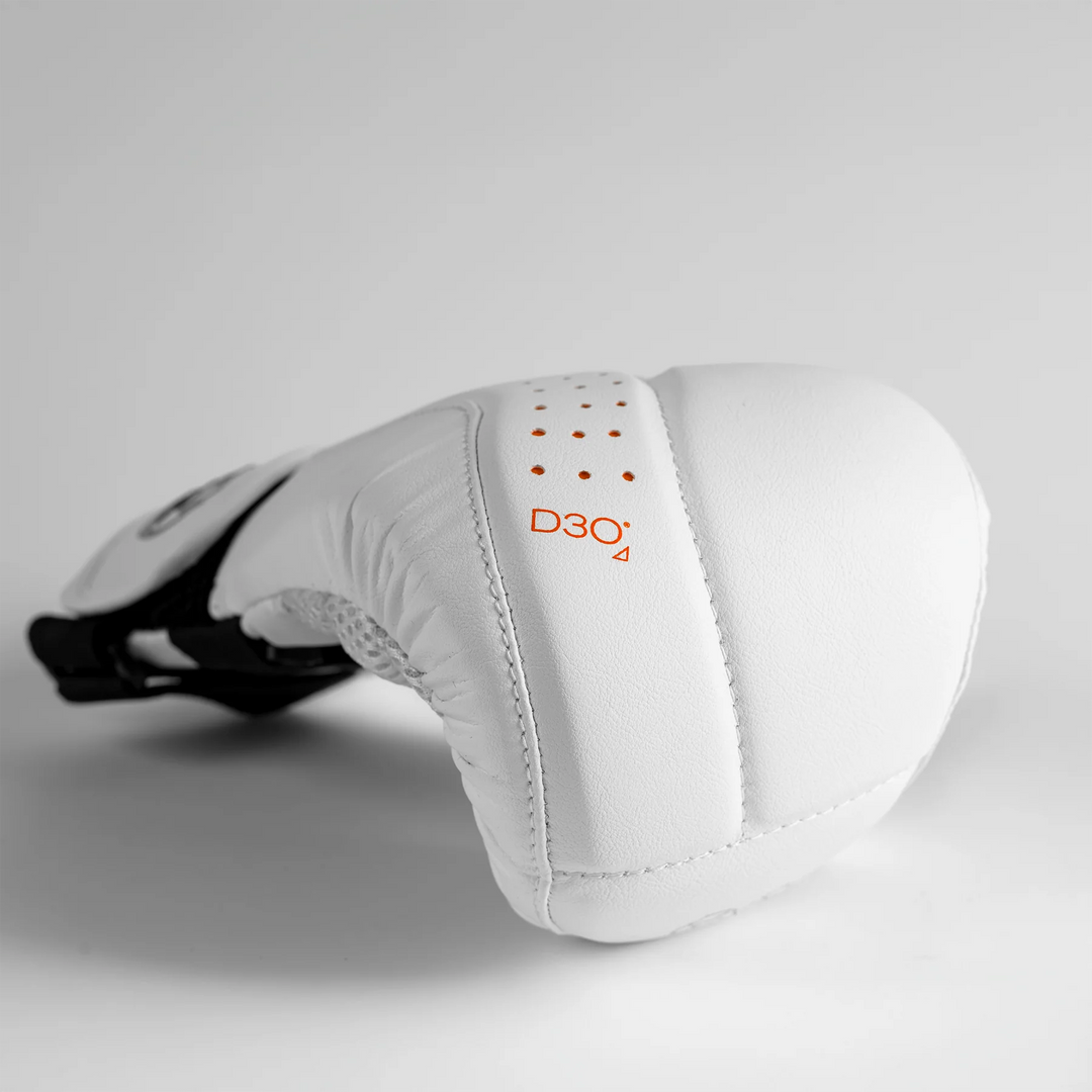 Rival RB10 Intelli-Shock Bag Gloves - White