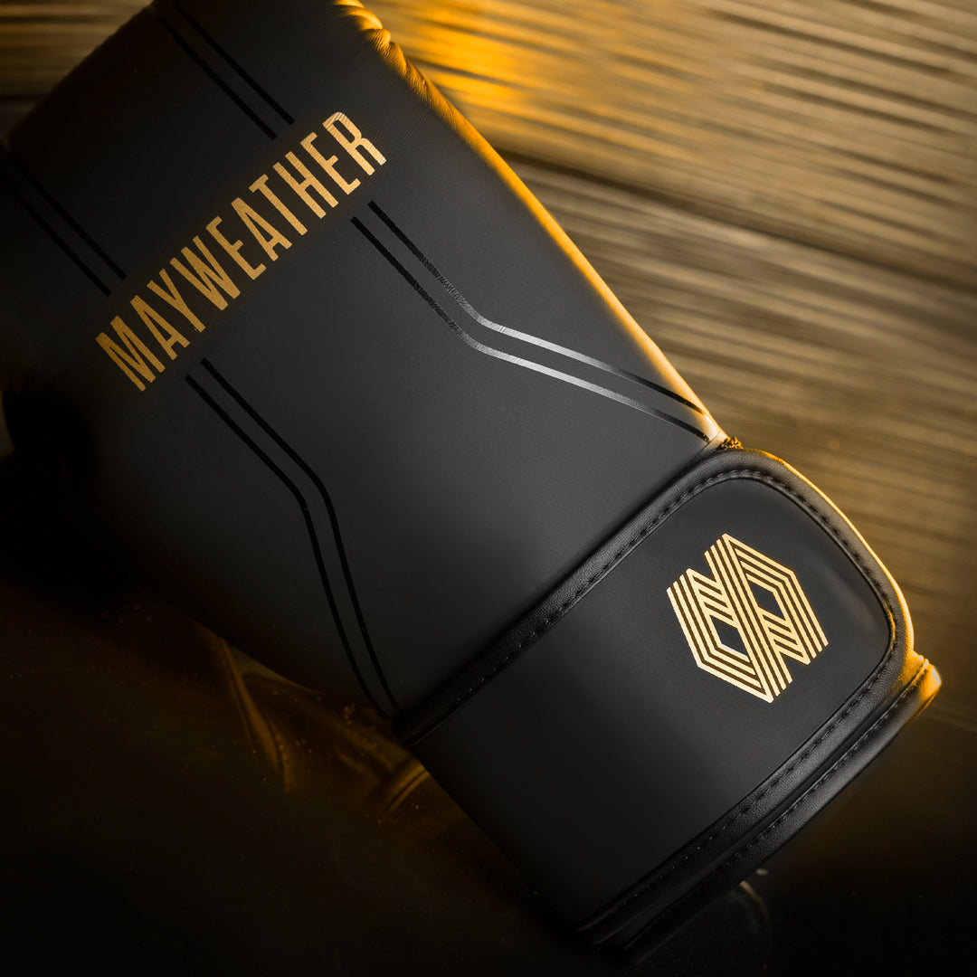 Mayweather Contender Boxing Gloves - Black / Gold